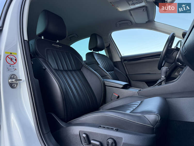 Ліфтбек Skoda Superb 2022 в Броварах фото 74 Ліфтбек Skoda Superb 2022 в Броварах