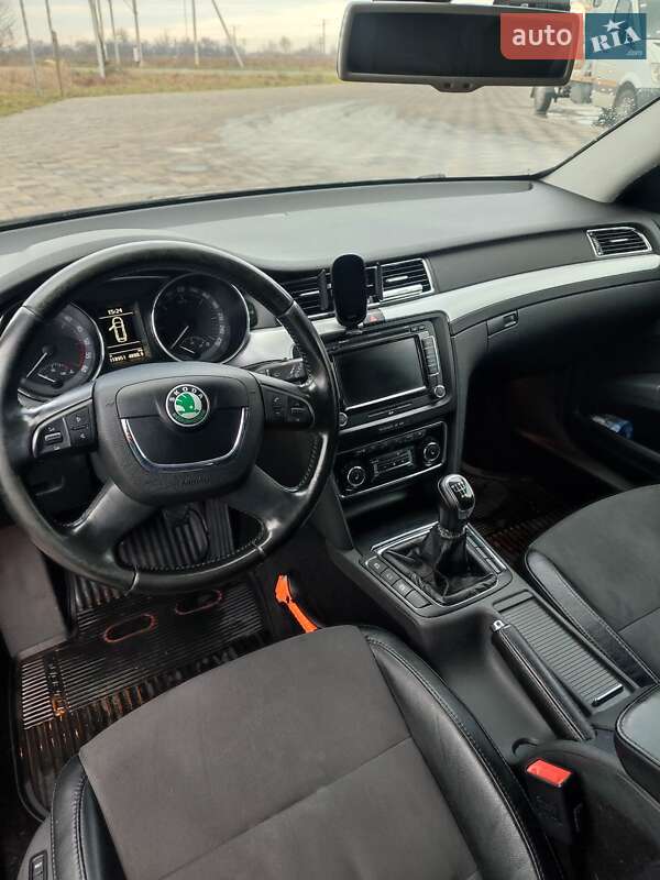 Універсал Skoda Superb 2012 в Самборі