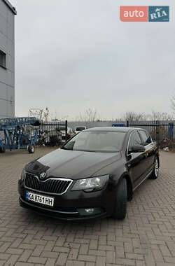 Ліфтбек Skoda Superb 2014 в Києві