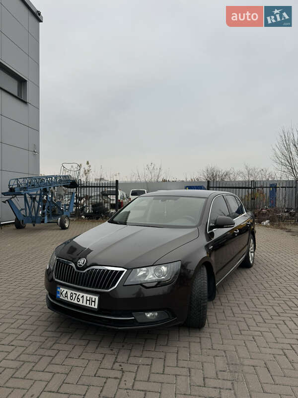 Ліфтбек Skoda Superb 2014 в Києві
