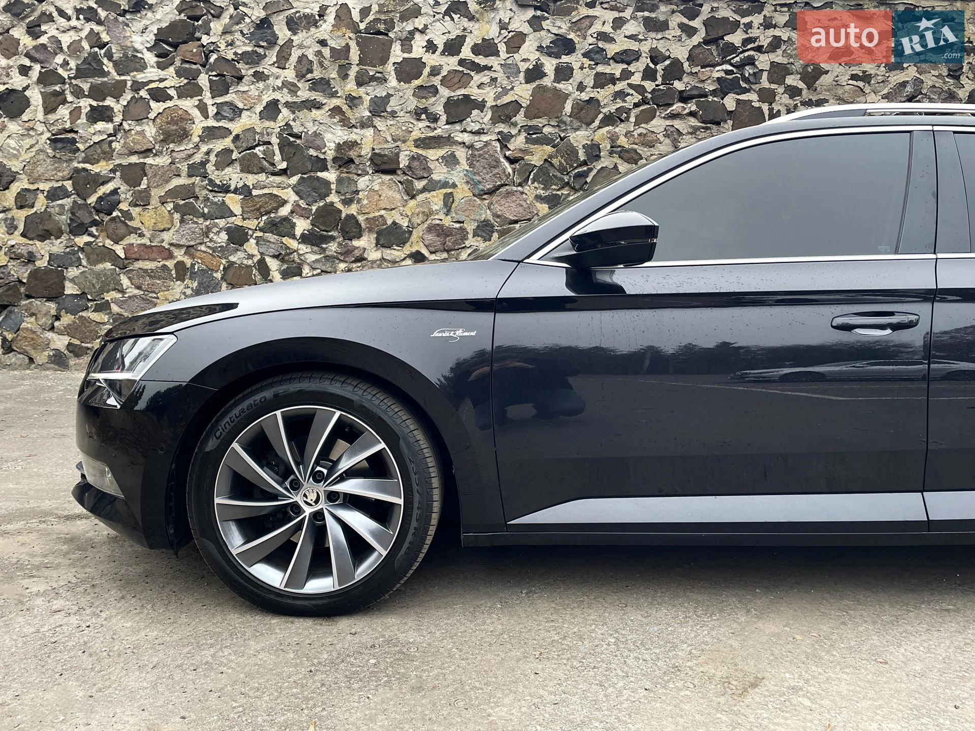 2017 Skoda Superb - мініатюра 13