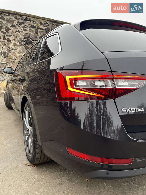 Універсал Skoda Superb 2017 в Луцьку фото 11 Універсал Skoda Superb 2017 в Луцьку