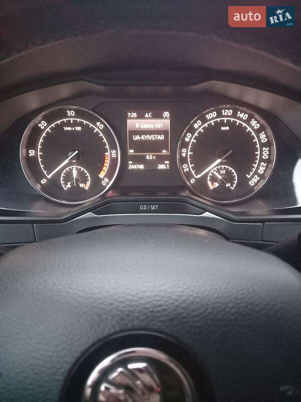 Універсал Skoda Superb 2015 в Львові фото 11 Універсал Skoda Superb 2015 в Львові