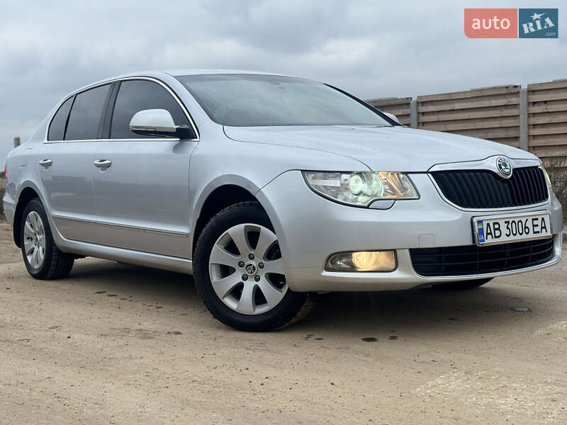 Ліфтбек Skoda Superb 2013 в Києві
