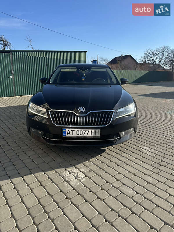 Ліфтбек Skoda Superb 2016 в Надвірній фото 2 Ліфтбек Skoda Superb 2016 в Надвірній
