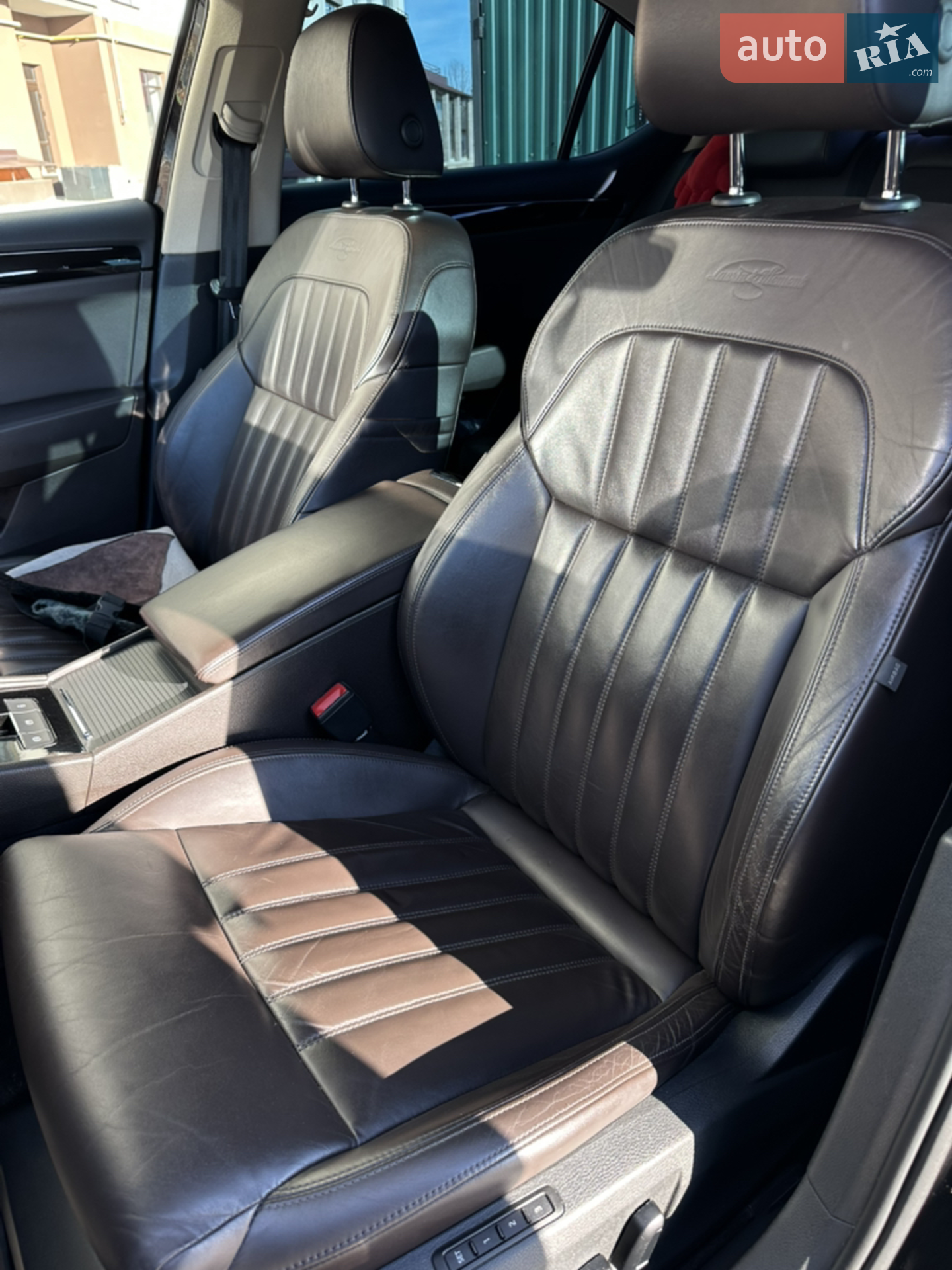2016 Skoda Superb - мініатюра 12
