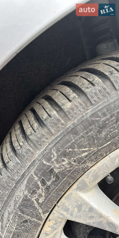 Ліфтбек Skoda Superb 2014 в Хусті