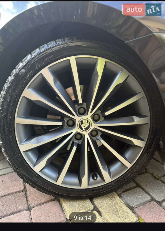 Лифтбек Skoda Superb 2016 в Мукачево