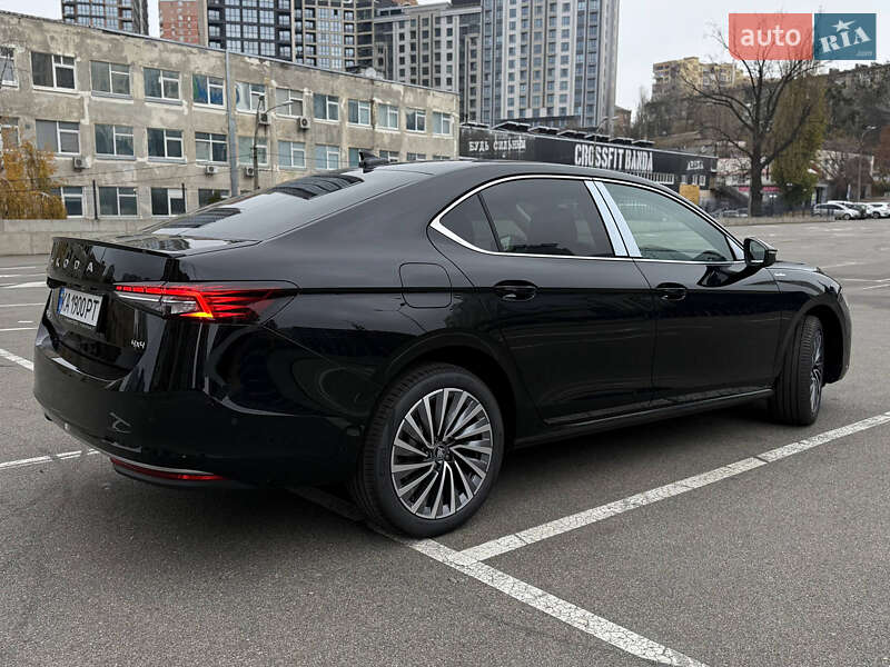 Ліфтбек Skoda Superb 2025 в Києві