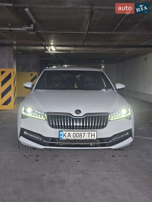 Ліфтбек Skoda Superb 2022 в Києві фото 18 Ліфтбек Skoda Superb 2022 в Києві