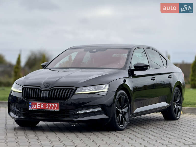 Лифтбек Skoda Superb 2021 в Луцке
