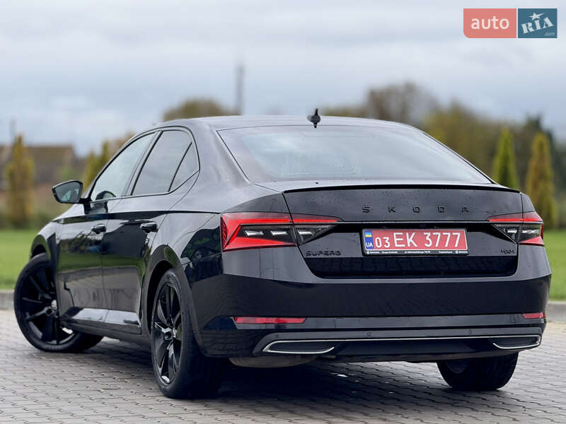 Лифтбек Skoda Superb 2021 в Луцке