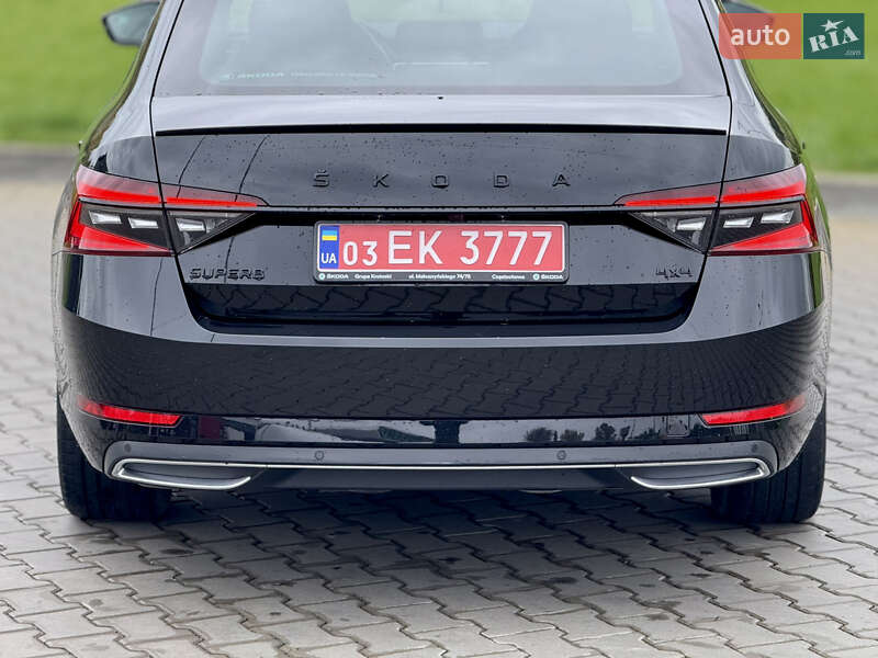 Лифтбек Skoda Superb 2021 в Луцке