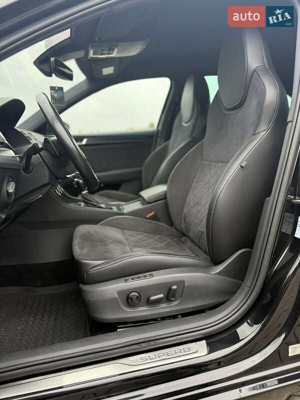 Лифтбек Skoda Superb 2021 в Луцке