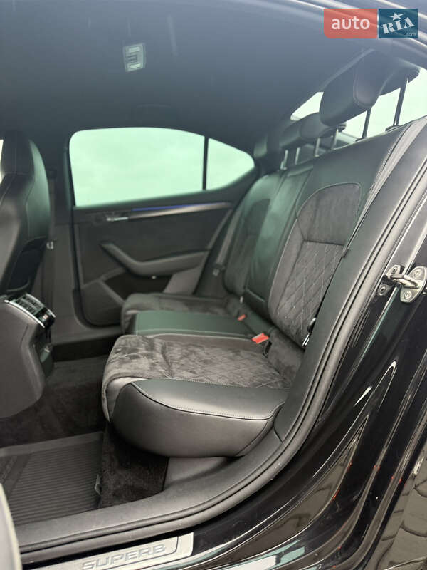 Лифтбек Skoda Superb 2021 в Луцке