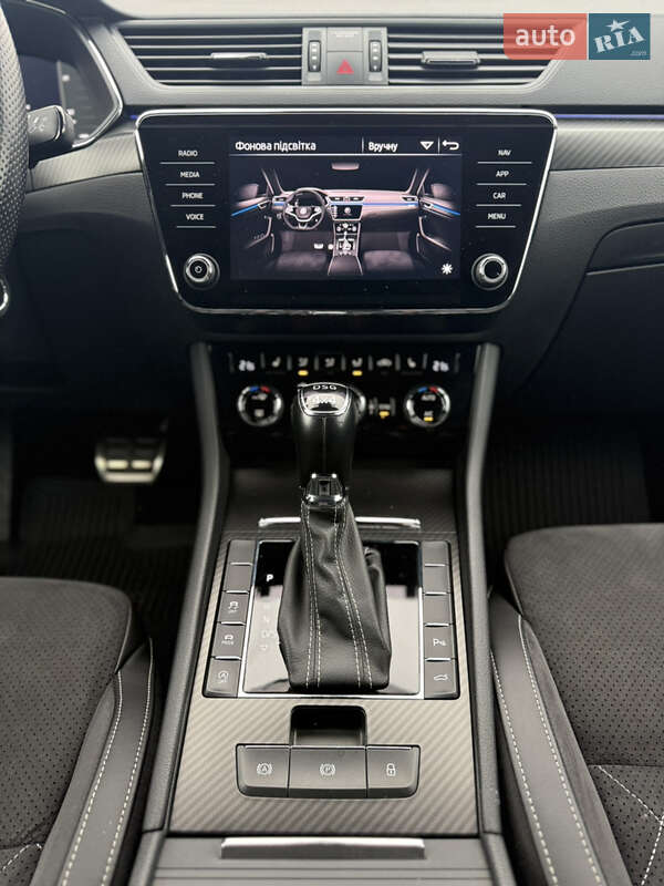 Лифтбек Skoda Superb 2021 в Луцке