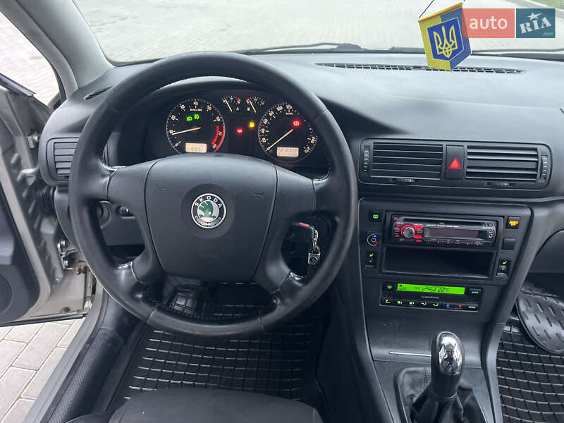 Ліфтбек Skoda Superb 2007 в Рівному