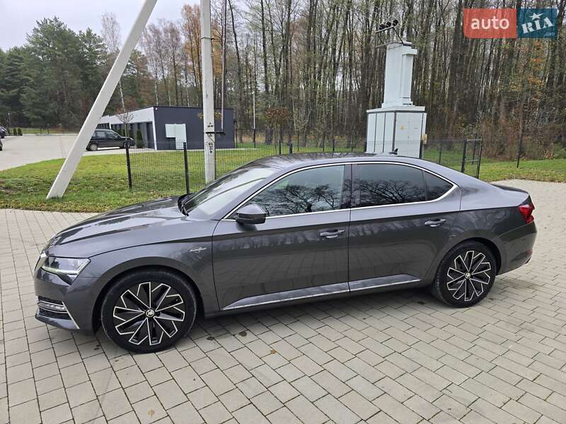 Ліфтбек Skoda Superb 2021 в Ковелі