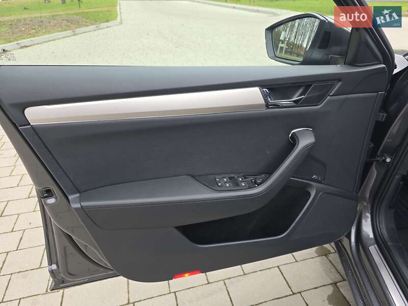 Ліфтбек Skoda Superb 2021 в Ковелі