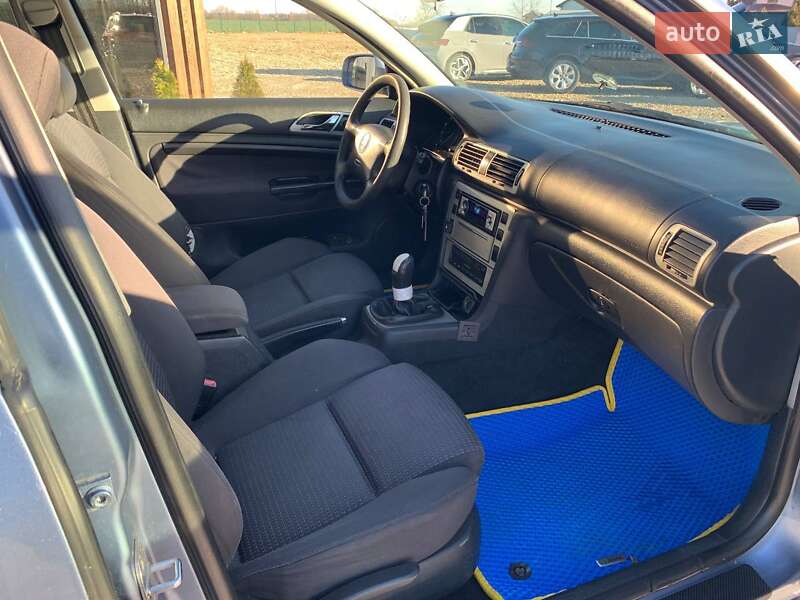 Лифтбек Skoda Superb 2005 в Коломые