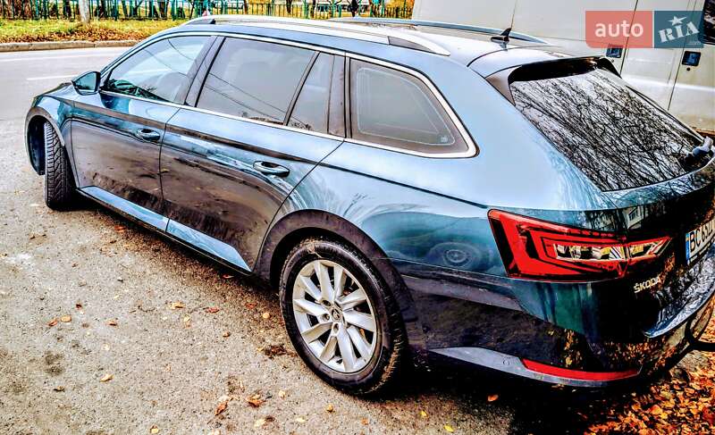 Універсал Skoda Superb 2017 в Львові фото 5 Універсал Skoda Superb 2017 в Львові