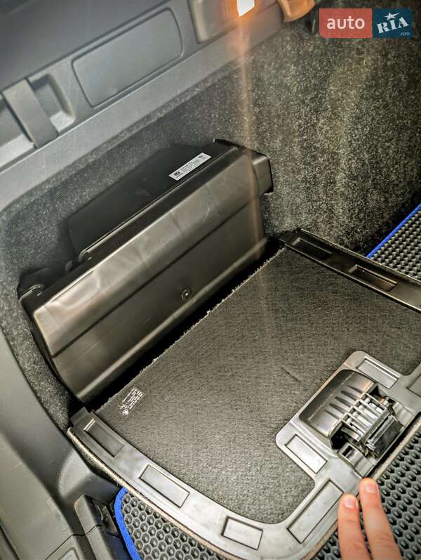 Універсал Skoda Superb 2017 в Львові фото 27 Універсал Skoda Superb 2017 в Львові