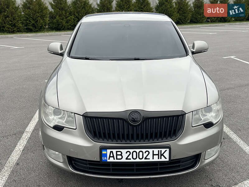 Skoda Superb 2011