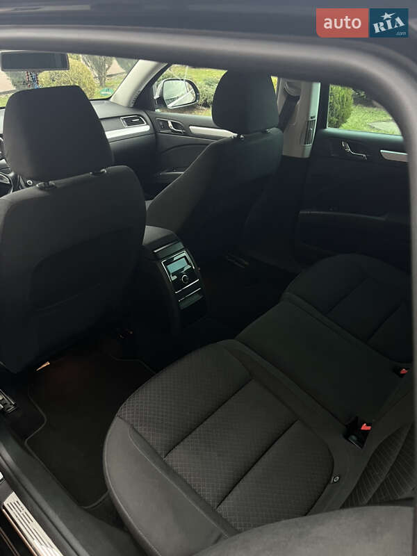 Універсал Skoda Superb 2014 в Стрию