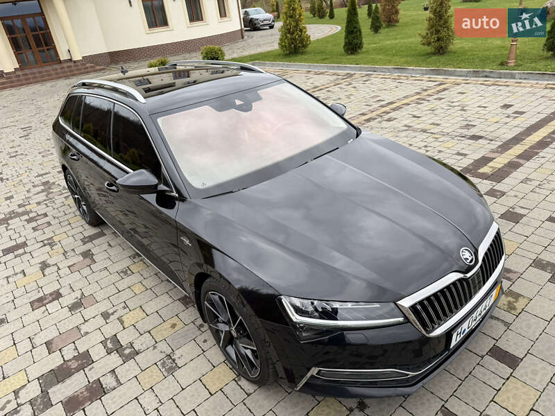 Універсал Skoda Superb 2021 в Сваляві