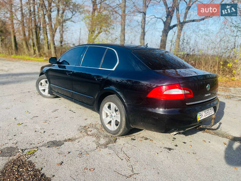 Ліфтбек Skoda Superb 2009 в Кореці фото 3 Ліфтбек Skoda Superb 2009 в Кореці