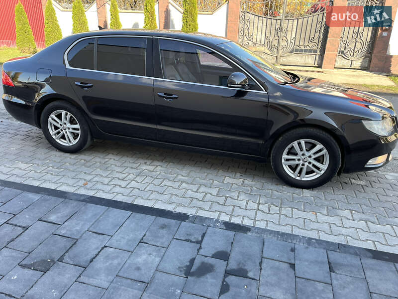 Ліфтбек Skoda Superb 2012 в Ужгороді фото 6 Ліфтбек Skoda Superb 2012 в Ужгороді