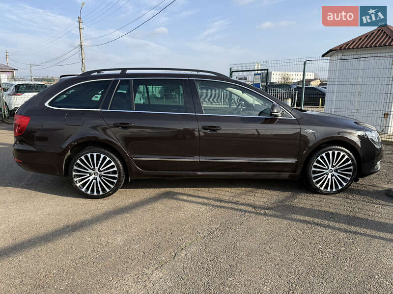 Універсал Skoda Superb 2013 в Києві фото 8 Універсал Skoda Superb 2013 в Києві