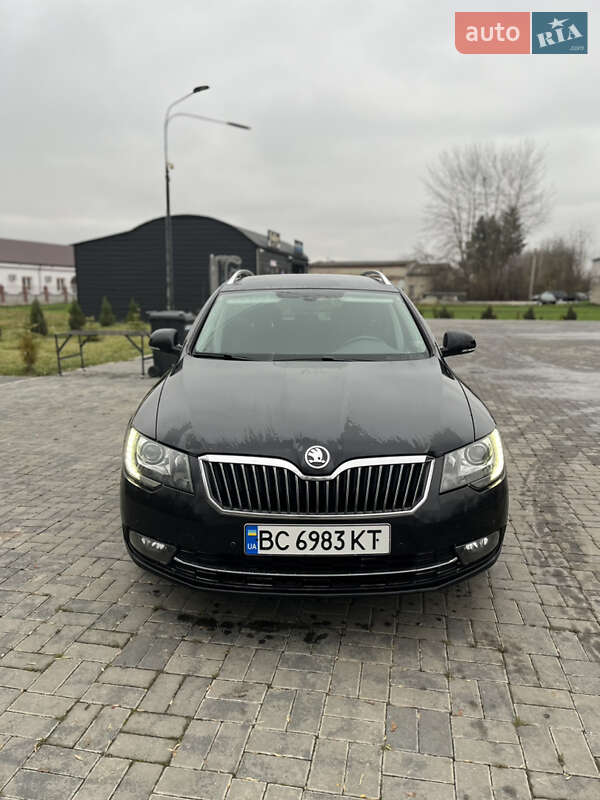 Універсал Skoda Superb 2013 в Кореці фото 2 Універсал Skoda Superb 2013 в Кореці