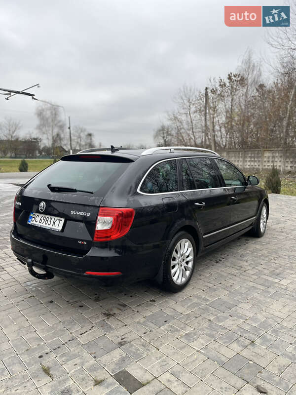 Універсал Skoda Superb 2013 в Кореці фото 7 Універсал Skoda Superb 2013 в Кореці