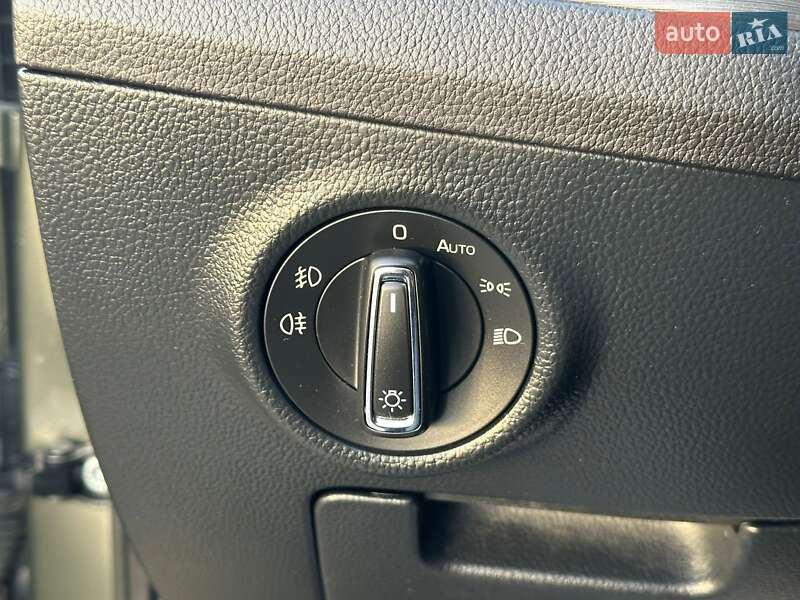 Универсал Skoda Superb 2016 в Нововолынске фото 21 Универсал Skoda Superb 2016 в Нововолынске