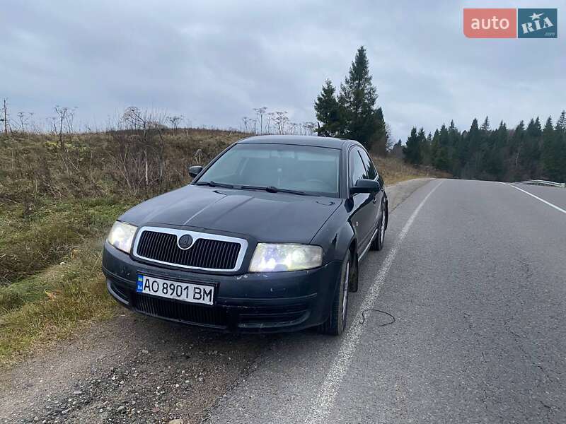 Skoda Superb 2003 Skoda Superb 2003