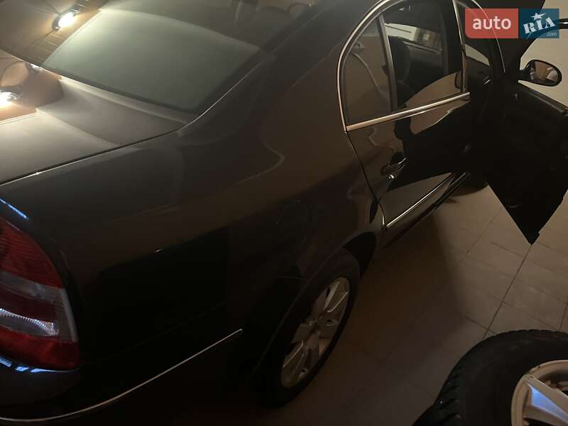 Ліфтбек Skoda Superb 2007 в Рівному фото 6 Ліфтбек Skoda Superb 2007 в Рівному