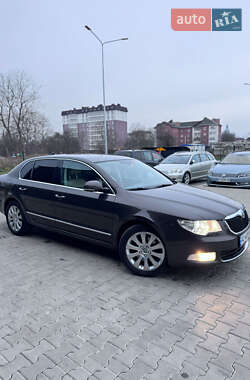 Ліфтбек Skoda Superb 2009 в Стрию