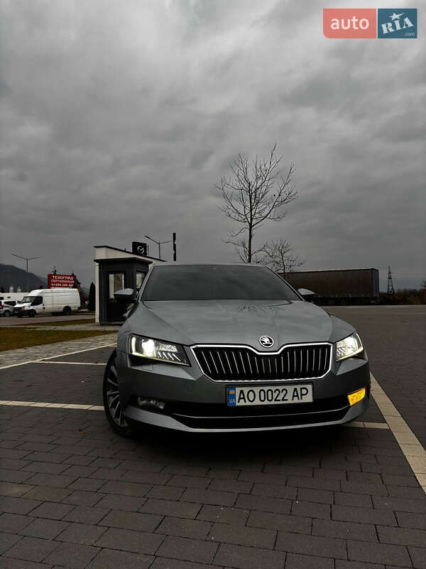 Лифтбек Skoda Superb 2017 в Мукачево фото 2 Лифтбек Skoda Superb 2017 в Мукачево