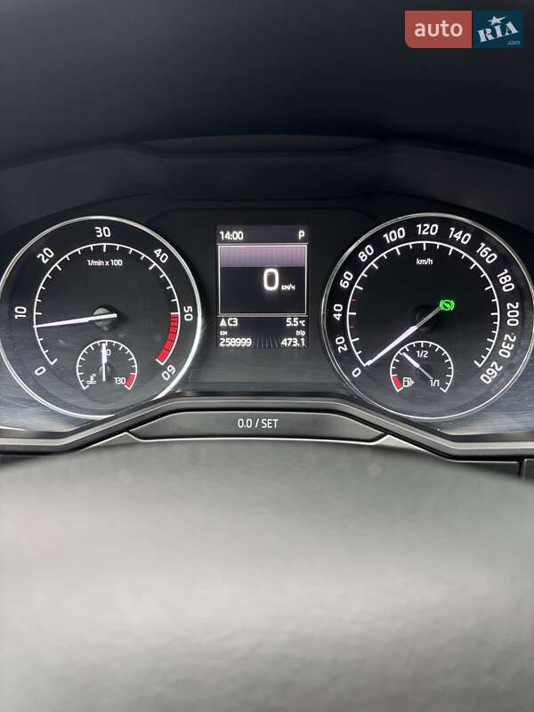 Универсал Skoda Superb 2015 в Луцке