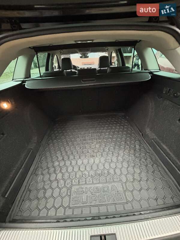 Универсал Skoda Superb 2015 в Луцке