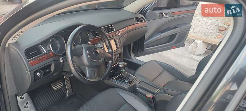 Ліфтбек Skoda Superb 2012 в Дніпрі
