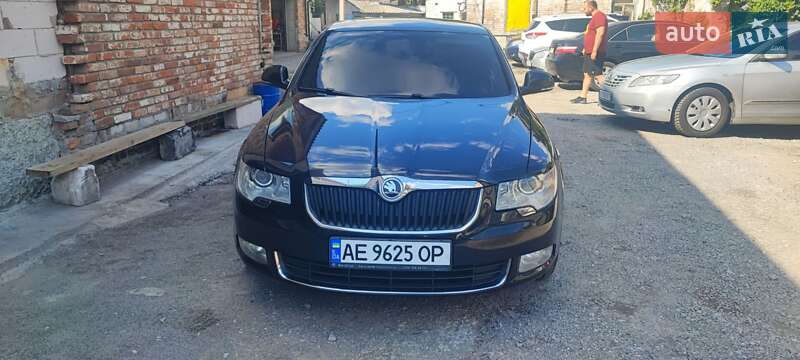 Skoda Superb 2012 Skoda Superb 2012