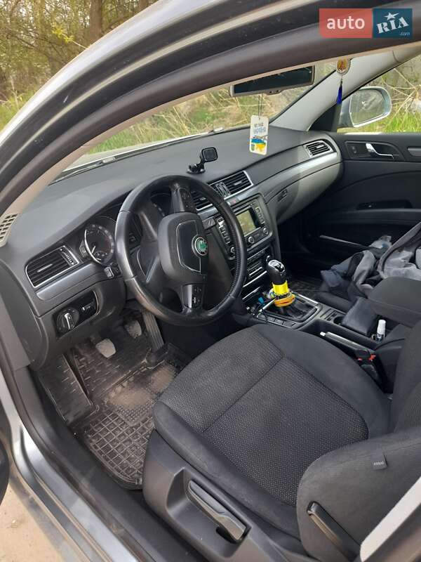 Универсал Skoda Superb 2012 в Львове фото 2 Универсал Skoda Superb 2012 в Львове