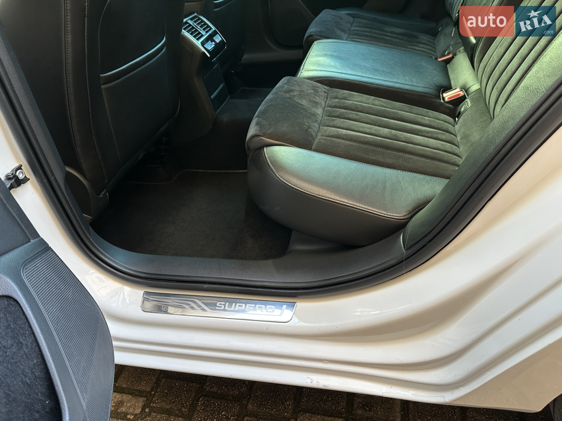2016 Skoda Superb - мініатюра 26