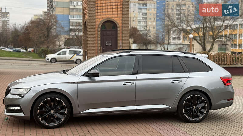 Універсал Skoda Superb 2021 в Києві