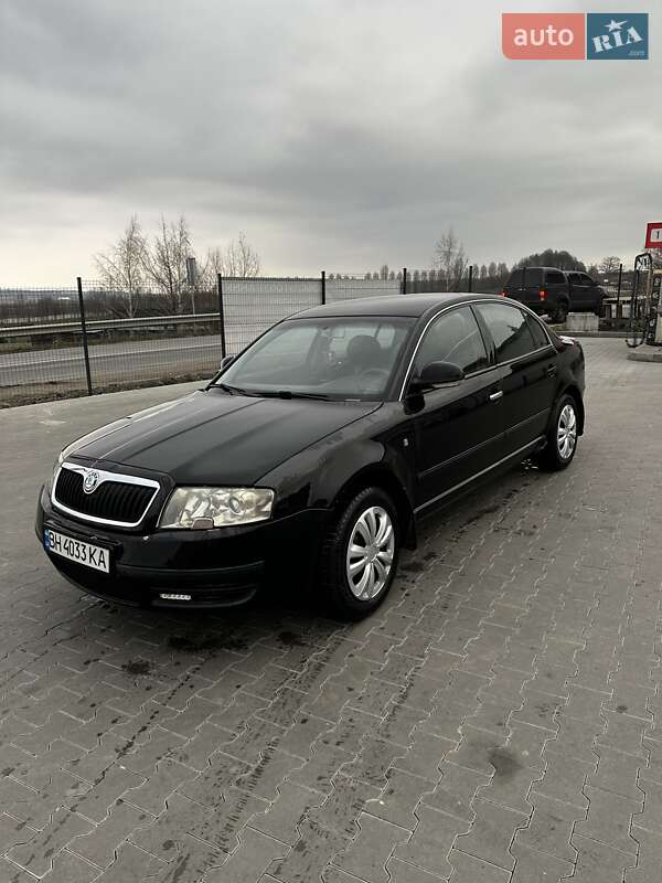 Ліфтбек Skoda Superb 2008 в Ірпені фото Ліфтбек Skoda Superb 2008 в Ірпені