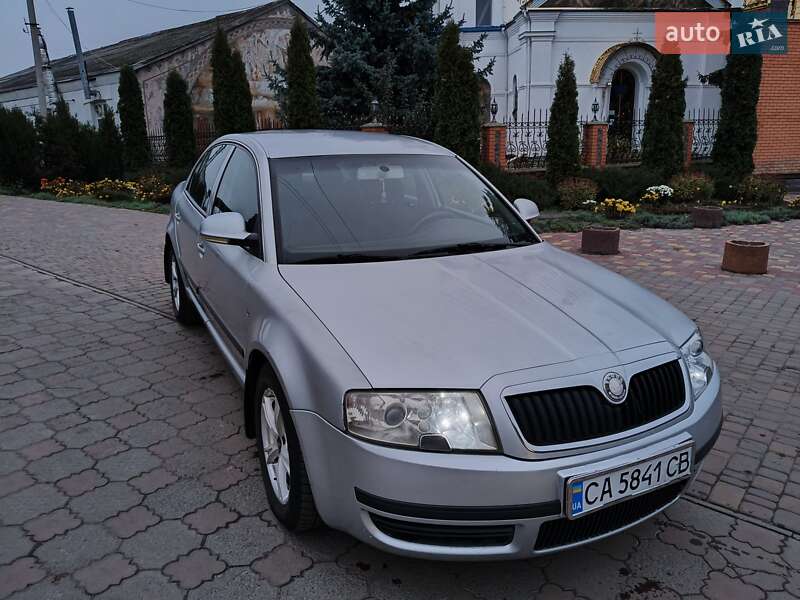 Лифтбек Skoda Superb 2007 в Лысянке фото 6 Лифтбек Skoda Superb 2007 в Лысянке