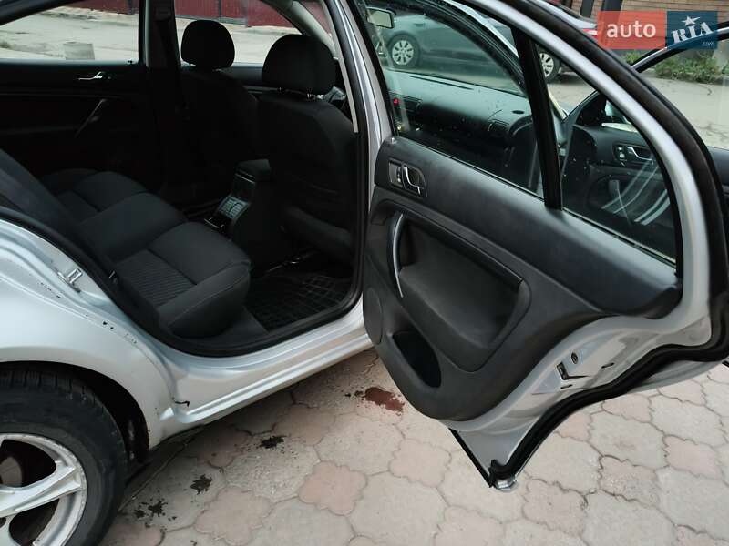 Лифтбек Skoda Superb 2007 в Лысянке фото 15 Лифтбек Skoda Superb 2007 в Лысянке