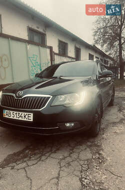 Универсал Skoda Superb 2014 в Виннице